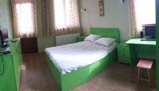 Дома для отпуска Tropical Lounge Тбилиси Дом с 3 спальнями-13
